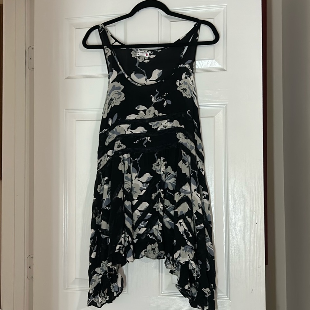 Free People Voile and Lace black floral print Trapeze slip dress